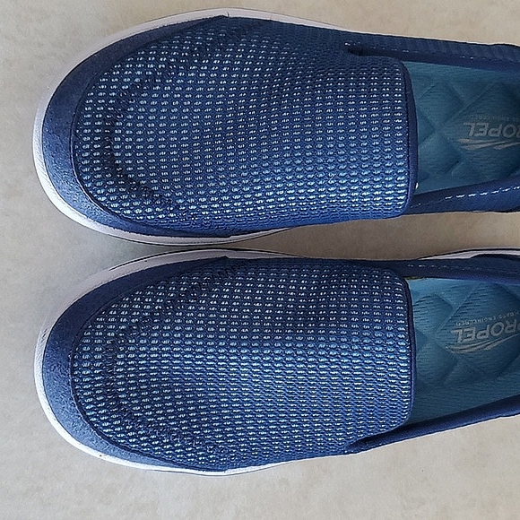 PROPEL shoes - Picture 7 of 7